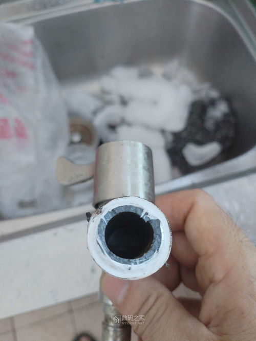 合金水暖與不銹鋼外觀相似，消費(fèi)者選購(gòu)需警惕